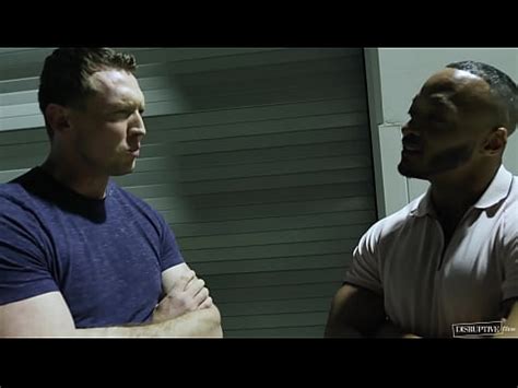 Esposo Astuto Lleva Una Vida Gay Secreta Enga A A Su Esposa Embarazada Escena Completa