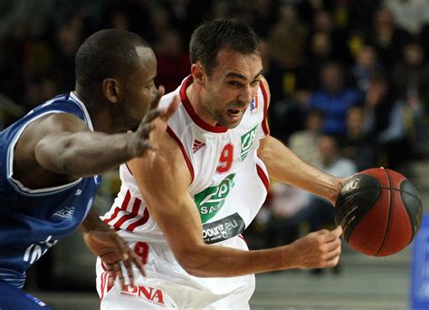 Basket Ball Pro A Apr S Sig Roanne Vincent Collet On