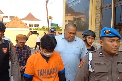 Polisi Amankan Tersangka Pelaku Kebakaran Di Savana Gunung Bromo