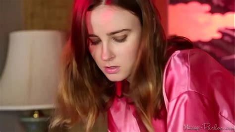 Legs Over Shoulders Videos XVIDEOS