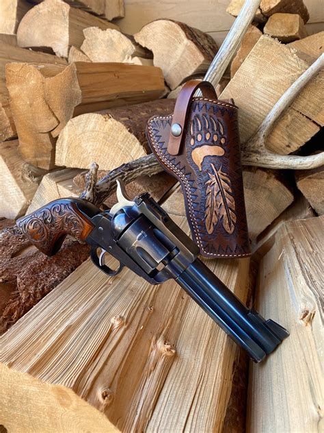 Bear Paw Feather Revolver Holster — Buffalo Brand Leather