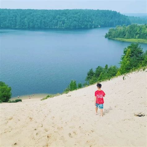 Fresh Coast Wonders: Discover Sand Dunes in Michigan