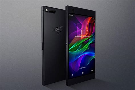 Razer's first flagship phone is built especially for mobile gamers