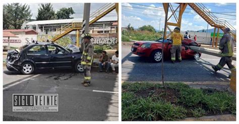 En Morelia Muere Conductor Al Caer Sobre Su Auto Un Poste Minutos