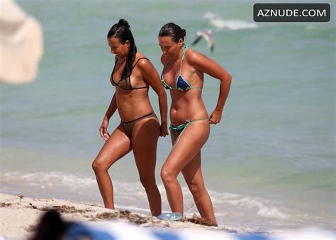 Eda Taspinar Sexy In A String Bikini On Miami Beach AZNude