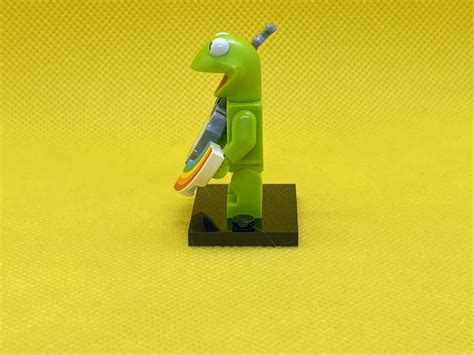 LEGO The Muppets Kermit the Frog Minifigure - Brick Land