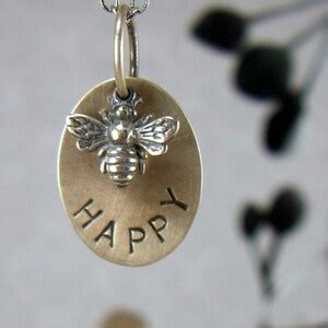 Custom Honey Bee Necklace Queen Bee Necklace For Mom Etsy