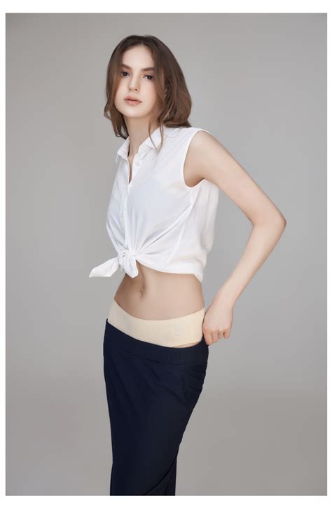 Quần lót nguyệt san Stella Màu Nude cao cấp Emer không viền thay thế băng vệ sinh EMER