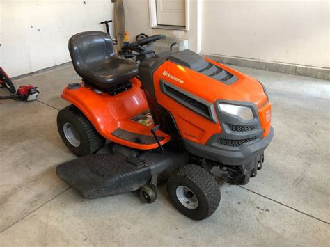 Used Husqvarna 46 In Model YTH22V46 Riding Lawn Mowers RonMowers