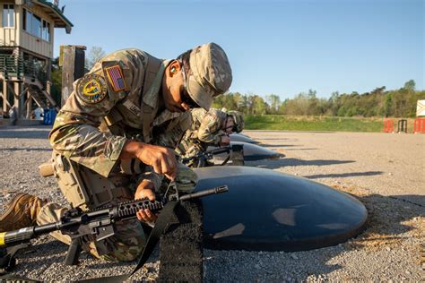 Dvids Images Region Iii Best Warrior Competition Image Of