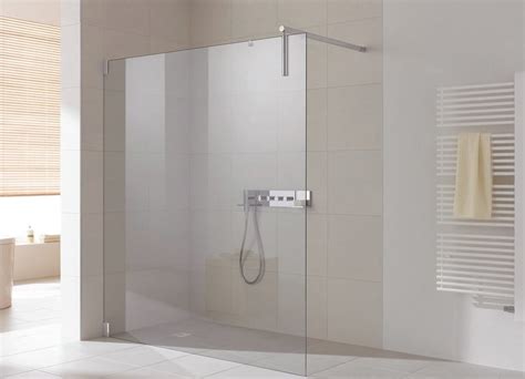 Стеклянные душевые перегородки - фотогалерея