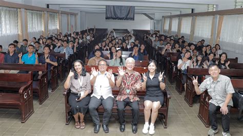 Universitas Advent Indonesia Quality Christian Education