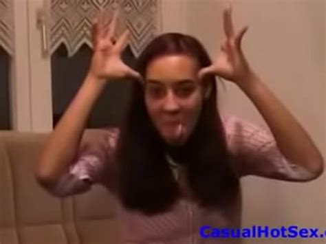 CasualHotSex Amateur Girl Strips XVIDEOS