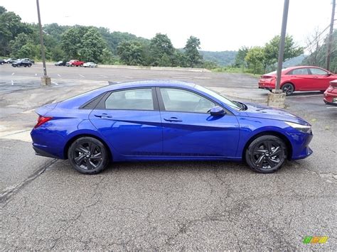 Hyundai Elantra 2024 Intense Blue Ruth Willow