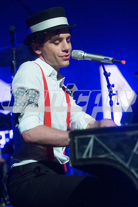 MIKA IconicPix Music Archive