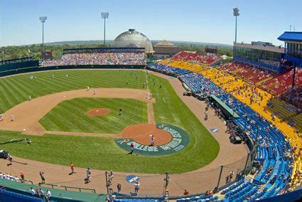 Rosenblatt Stadium - Omaha, Nebraska | Omaha nebraska, Stadium, College ...