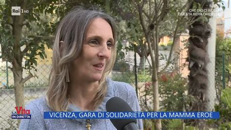 La Mamma Eroe La Vita In Diretta Youtube