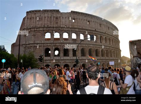 Ragazzi Gay Hi Res Stock Photography And Images Alamy