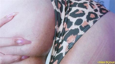 ASS SNIFFING Video Clips Clips4sale