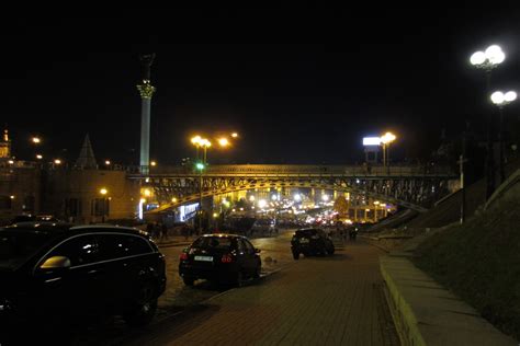 Мостът