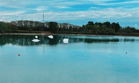 Un Ristorante Vista Lago A Milano Milano Citt Stato