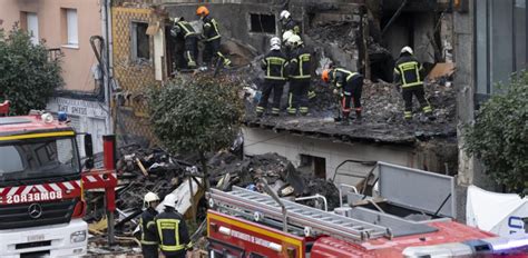 Aumentan A Tres Los Muertos En El Derrumbe De Un Edificio En Santander