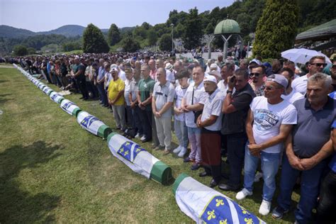 Mup Srpske Komemorativni Skup U Poto Arima Protekao Mirno I Bezbedno