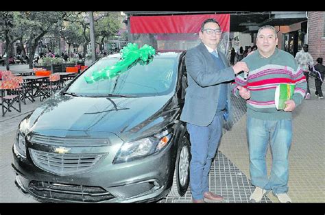 Hamburgo Compañía de Seguros regaló un nuevo auto cero kilómetro