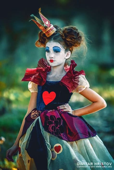 The Queen Of Hearts Alice In Wonderland Alice Costume Alice In Wonderland Dress Alice In