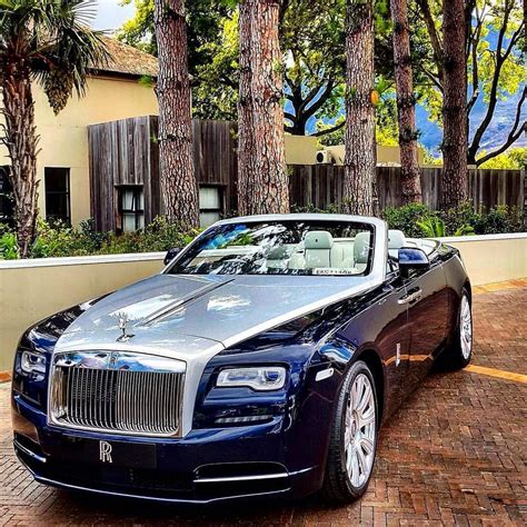 World's Craziest Rolls Royce 6x6 Phantom!!! | Rolls royce, Luxury cars ...