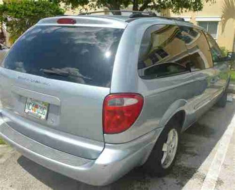 Find Used 2006 Dodge Grand Caravan Sxt V6 38l All Automatic Doors Stow