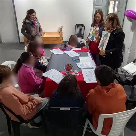 Orgullo gay para niños en Chascomús el municipio organizó un taller para repensar las