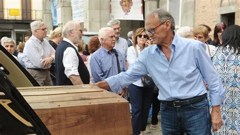 Lodi Folla Ai Funerali Di Monsignor Carlo Ferrari In Cattedrale Sull