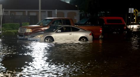 Idalia Llega A Florida Convertido En Un Potente Hurac N De Categor A