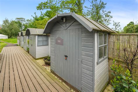 Bollinger / Luxury Yurt / Private Hot Tub / Private Bathroom