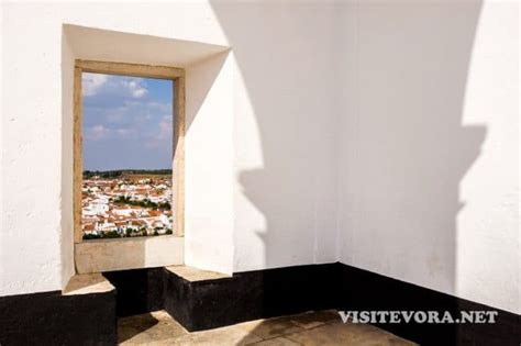 Tour Alentejo Castles, Portugal - Visit Évora