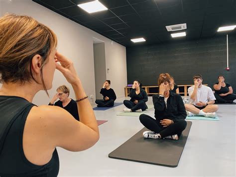 Yoga du souffle Pranayama techniques de Respiration et Méditation