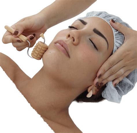 Maderoterapia Facial en Granada Clínica Azahares