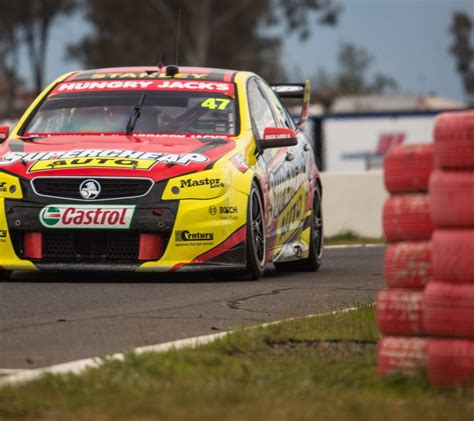 Download Wallpaper Race Race Car Vehicle Holden Commodore Section