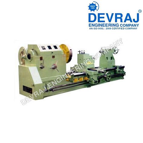 Feet V Belt Driven Heavy Duty Lathe Machine At Inr In