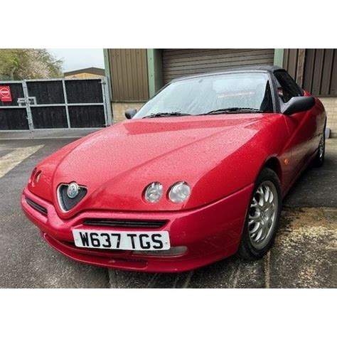 Alfa Romeo Spider Lusso Ts Spiderregistration Number W Tgs Red