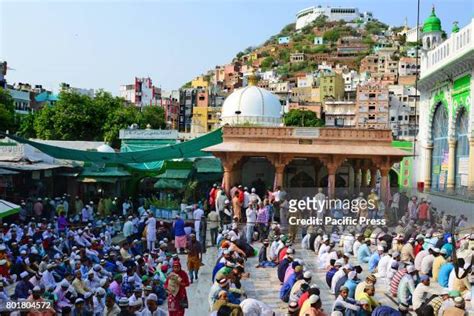 53 Dargah Khwaja Moinuddin Chishti Photos And High Res Pictures Getty