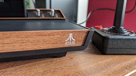 Atari 2600 Review Ongecompliceerde Console Voor Atari Games