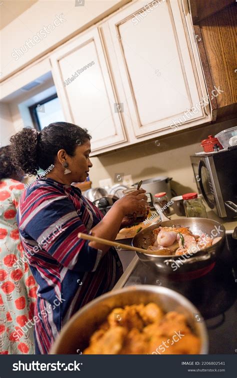 Indian Woman Cooking Chicken Curry Home Stock Photo 2206802541 ...