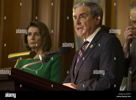 John Yarmuth Hi Res Stock Photography And Images Alamy