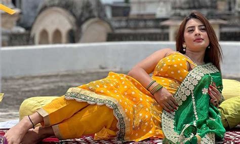 Hot And Sexy Actresses Set Ullu App On Fire