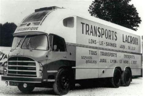 Épinglé sur TRANSPORTEURS Camions vintage Vieux camions Camion citerne