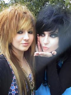fashion hairstyles emo hairstyles  girls  curly hair