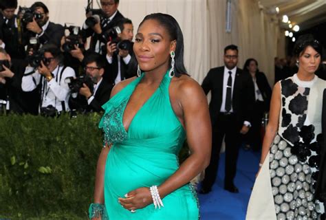 Photo Serena Williams Poses Nude For Pregnancy Shoot