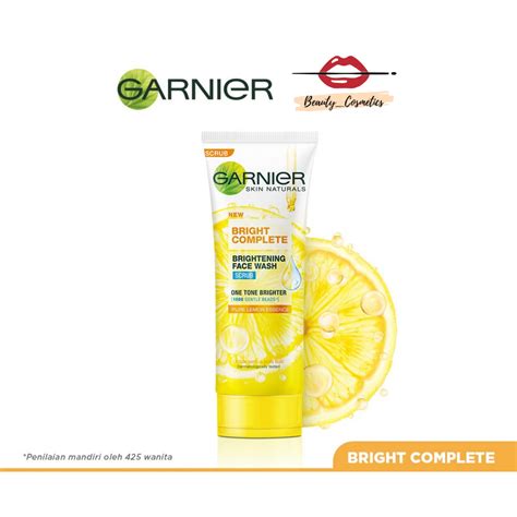 Garnier Bright Complete White Speed Brightening Scrub Cleanser Foam